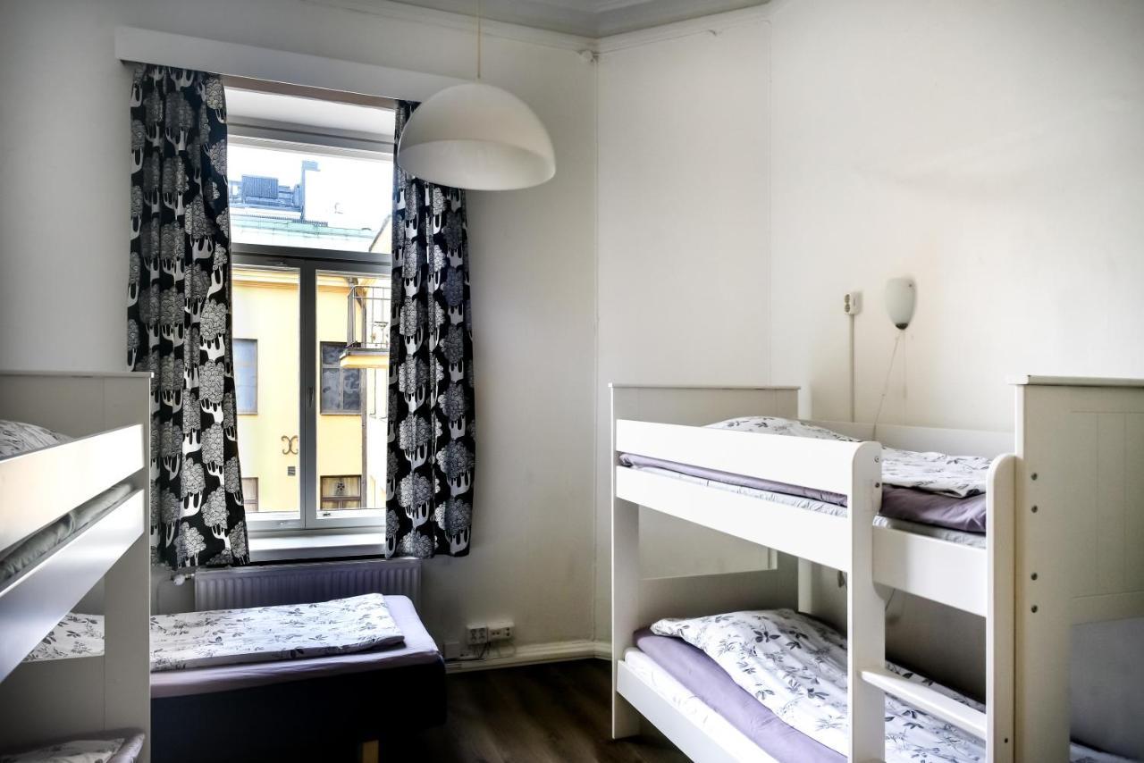 Single Bed 5-Bed Mixed Dormitory Room,1371115709:JPEG